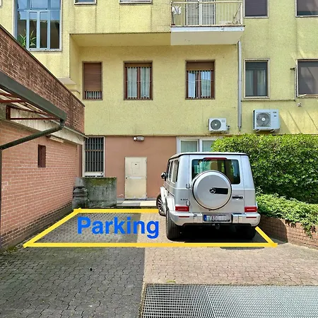Appartement Apartments Navigli Center Milaan